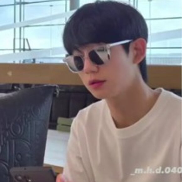 Dior INDIOR S1I 85B7 Sunglasses Transparent Square Frame, Blue Lenses main image 4